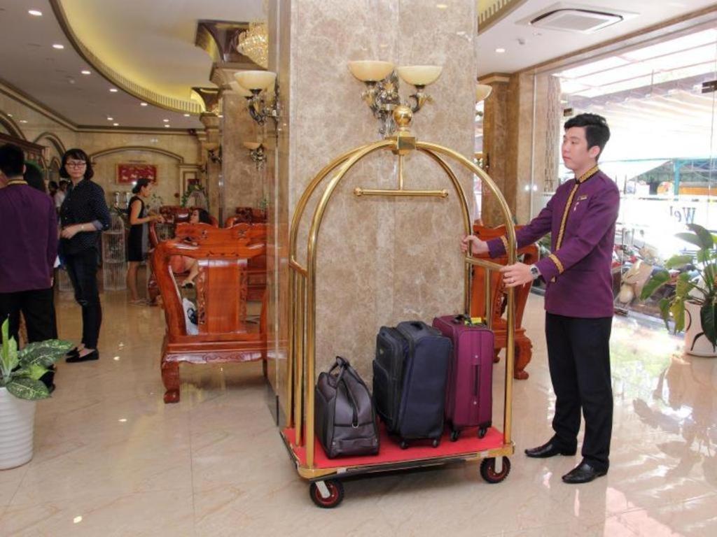 Tran Vinh Hotel Bac Lieu Exterior foto